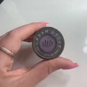 Urban Decay single shadow